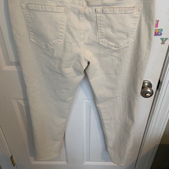 Loft Pants - Picture 2 of 3